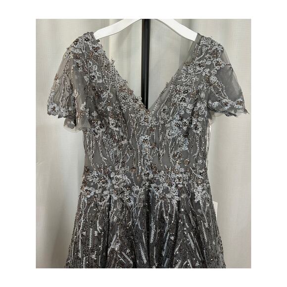 Mac Duggal Embellished Butterfly Fit Flare Tea-Length Dress Gray 20392 Sz 10 NWT - Picture 4 of 16